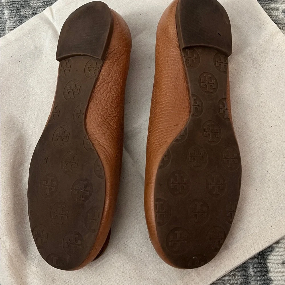 Tory Burch | Reva Ballet Flats | size 5 | Royal Tan Leather - Picture 7 of 8
